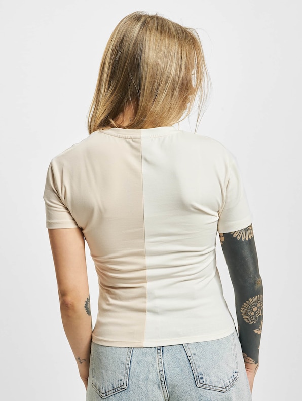 KW224-014-1 KK Retro Block Crop Tee-1