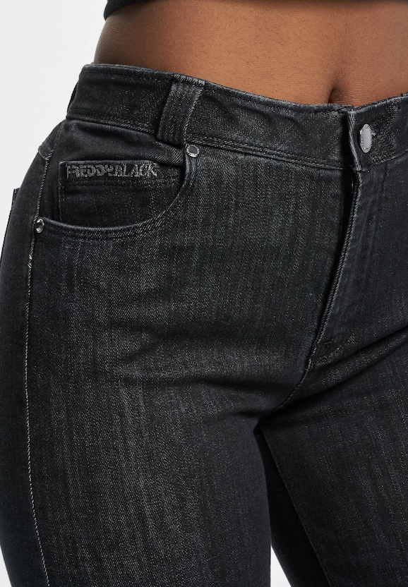 Pantalone Lungo-2