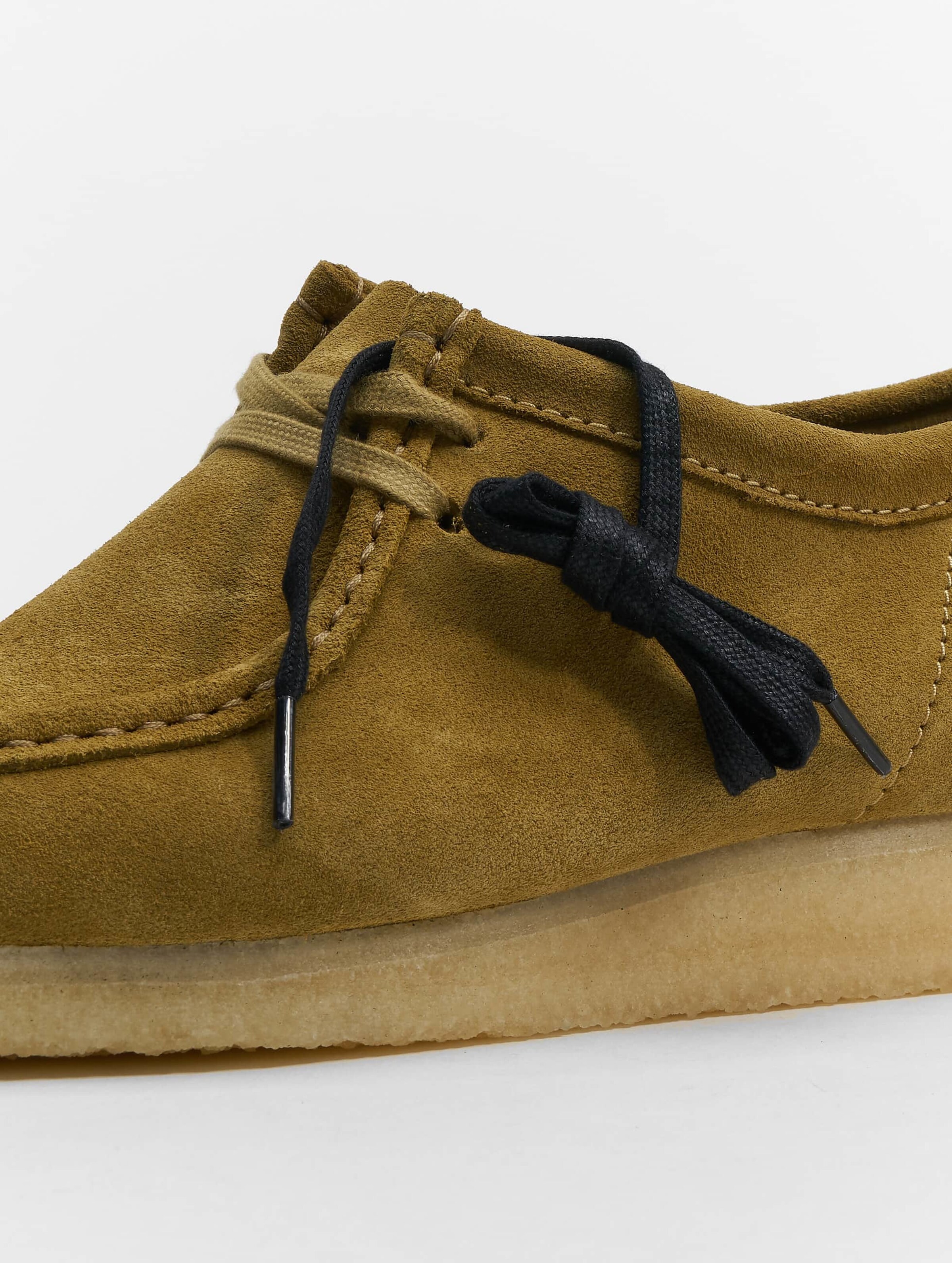 Clarks Wallabee Maple