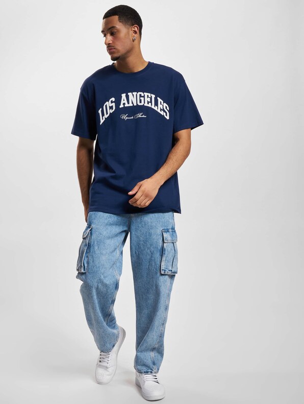 L.A. College Oversize Tee-4