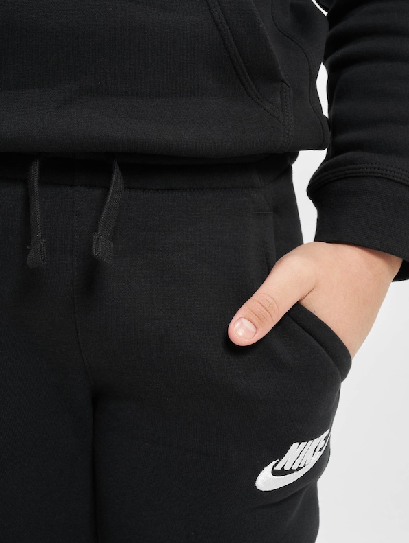 Nike Club Fleece Jogger Sweat Pants-3