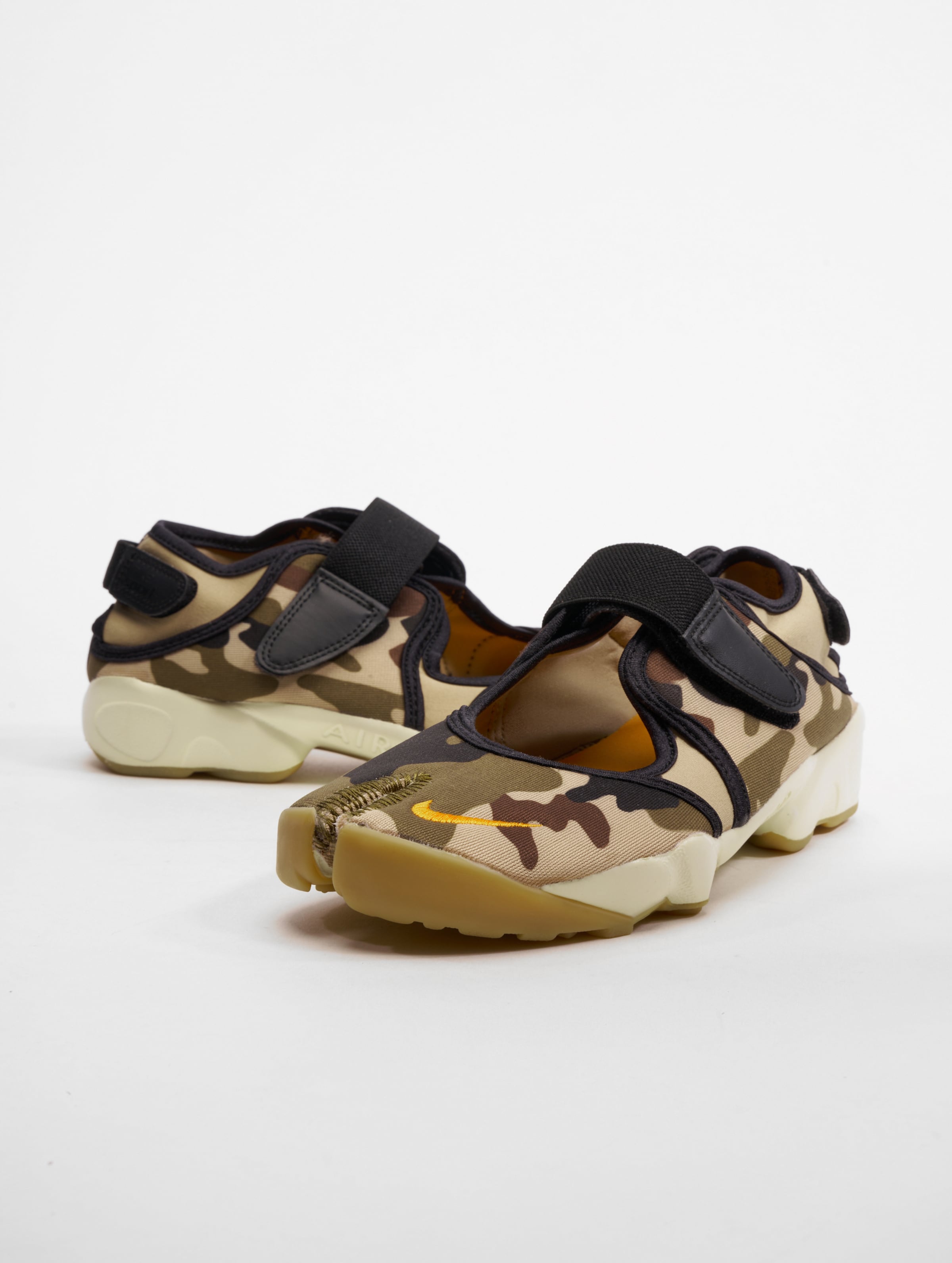Nike Air Rift Sneakers Vrouwen op kleur bruin, Maat 39