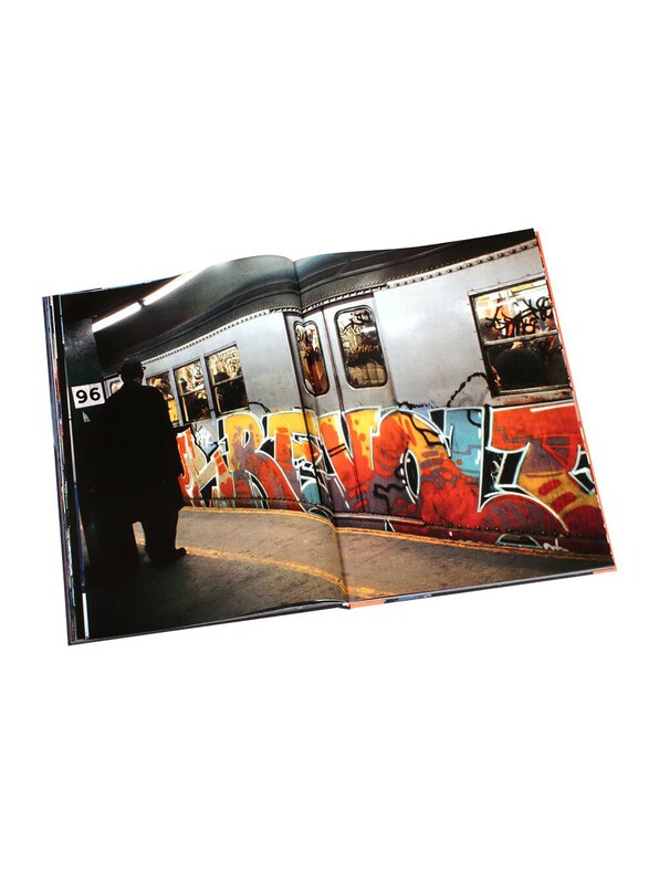Subway Art Softcover (English Edition)-2