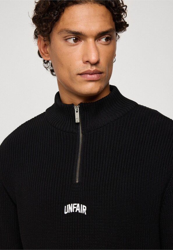 Heavy Knitted -3