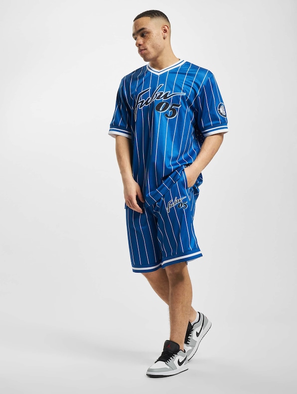 FM232-013-2 FUBU Retro Pinstripe Shorts-7