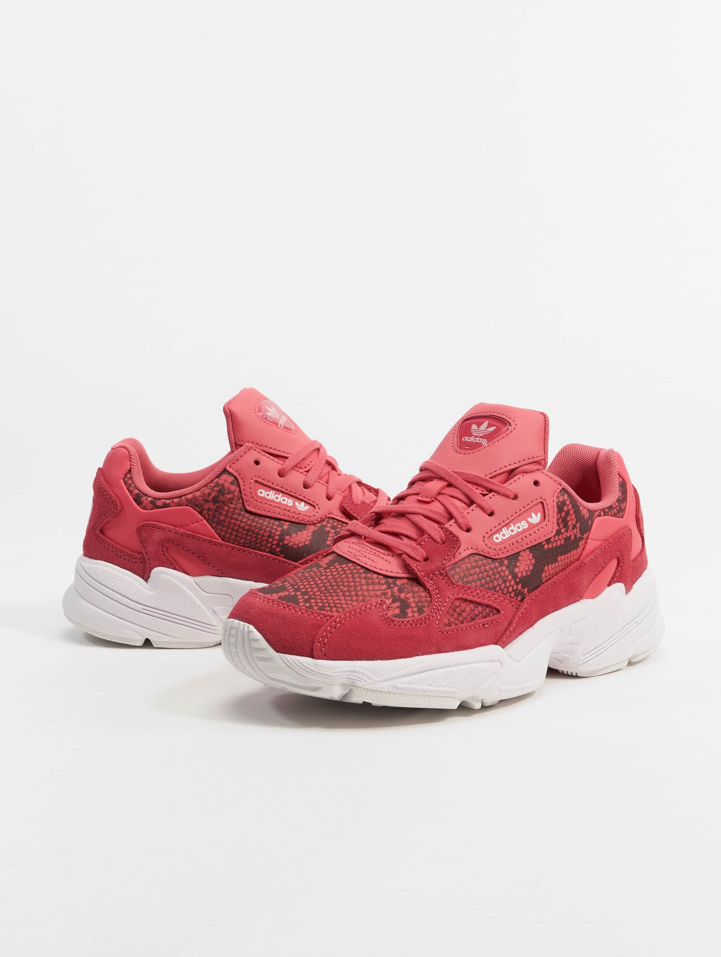 Adidas falcon hot sale sneakers pink