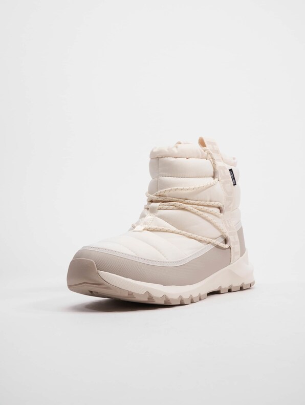 Thermoball Lace Up-2