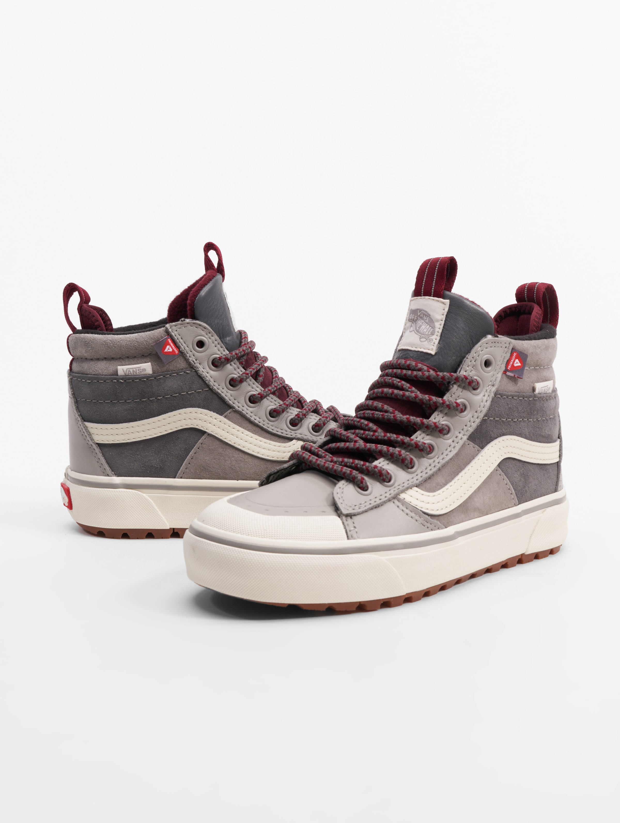 Vans UA SK8-Hi MTE-2 Schuhe op kleur grijs, Maat 38.5