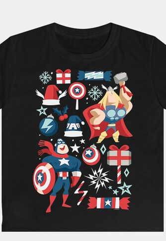 Marvel Universe Thor And Captain America Christmas Day with Kids Basic Tee