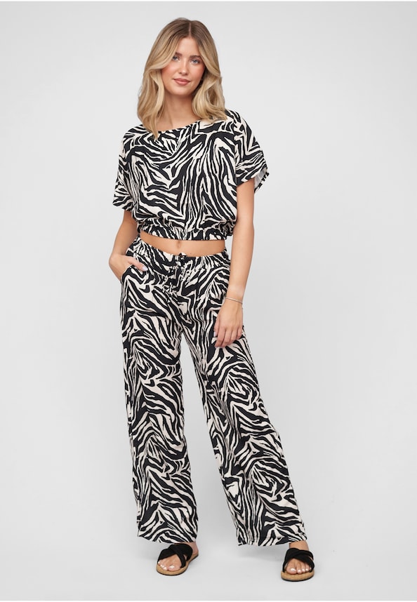 Set Batwing Top and Wide Pants-0