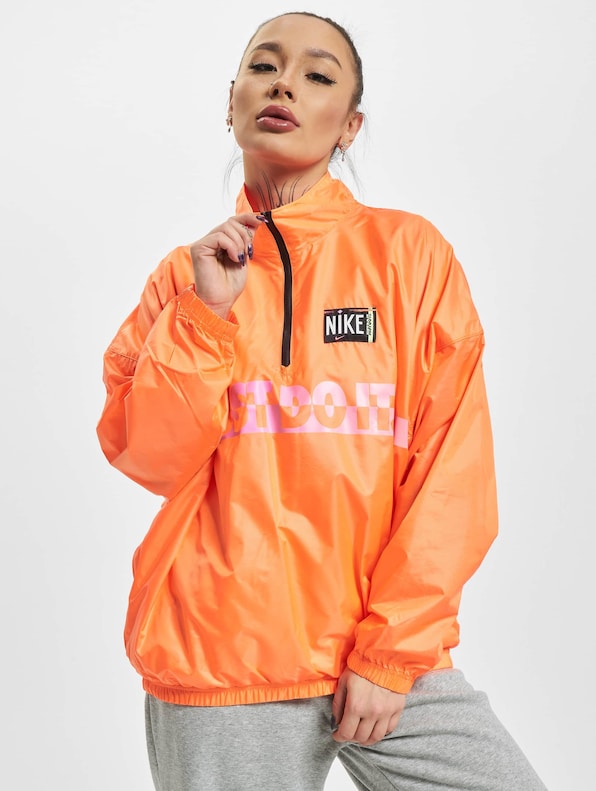 W NSW WVN PO JKT Wash-2