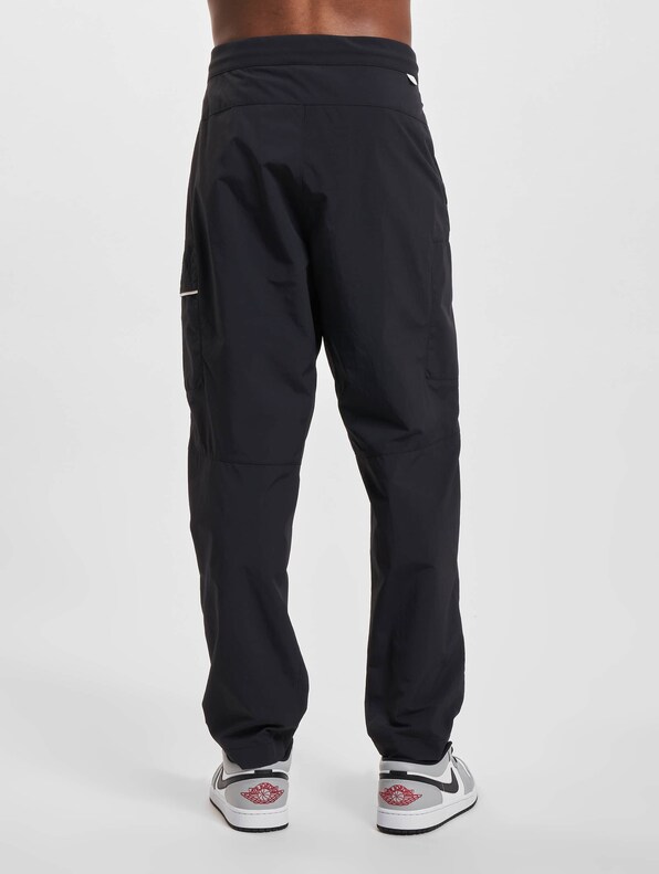 Style Essential Utility-1