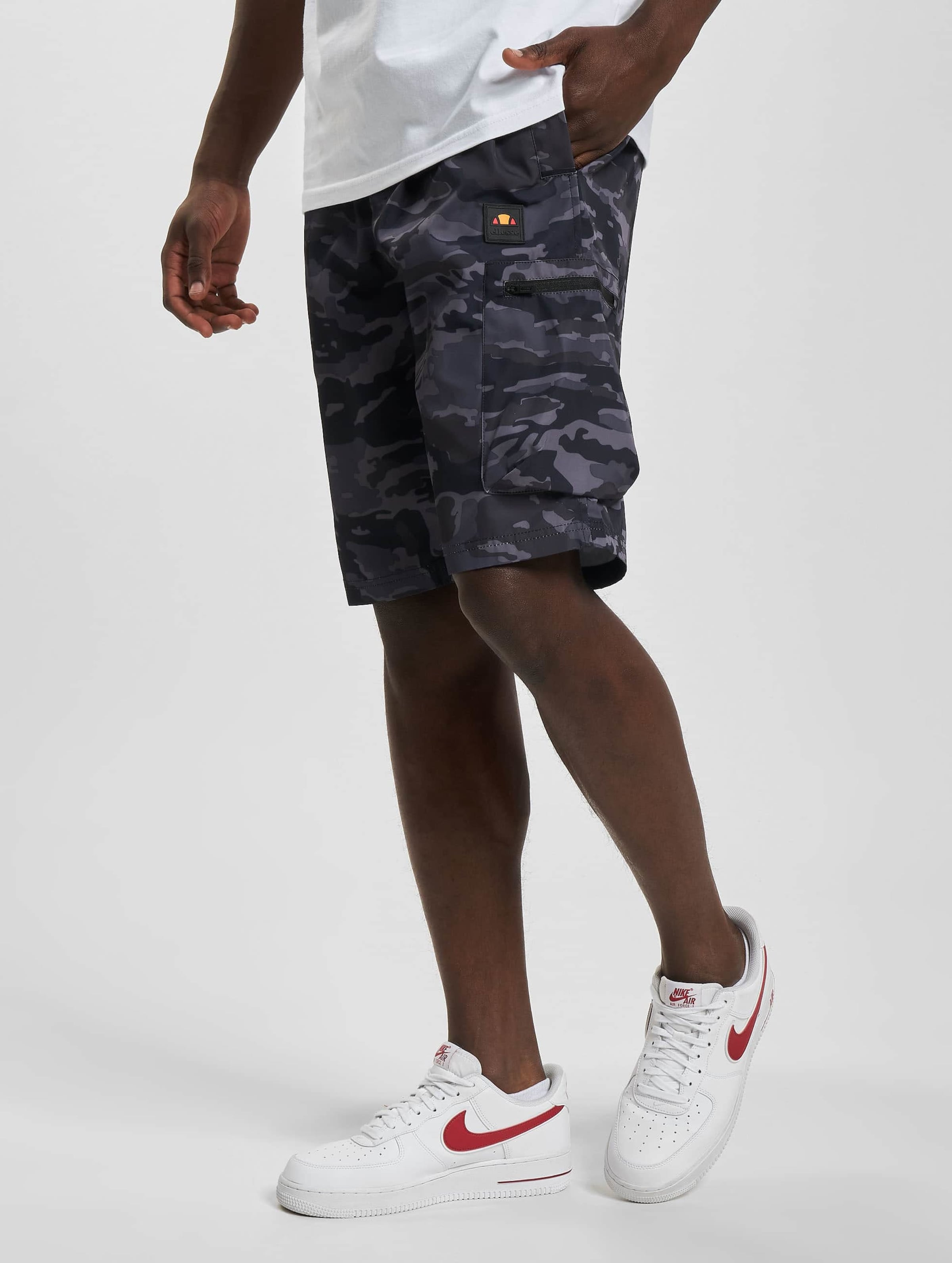 Ellesse sale camo shorts