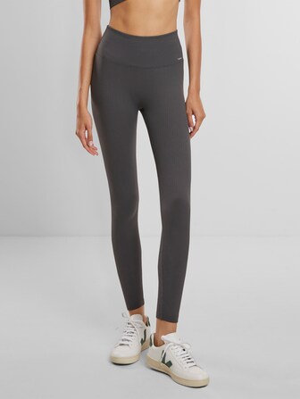 Ribbed Seamless