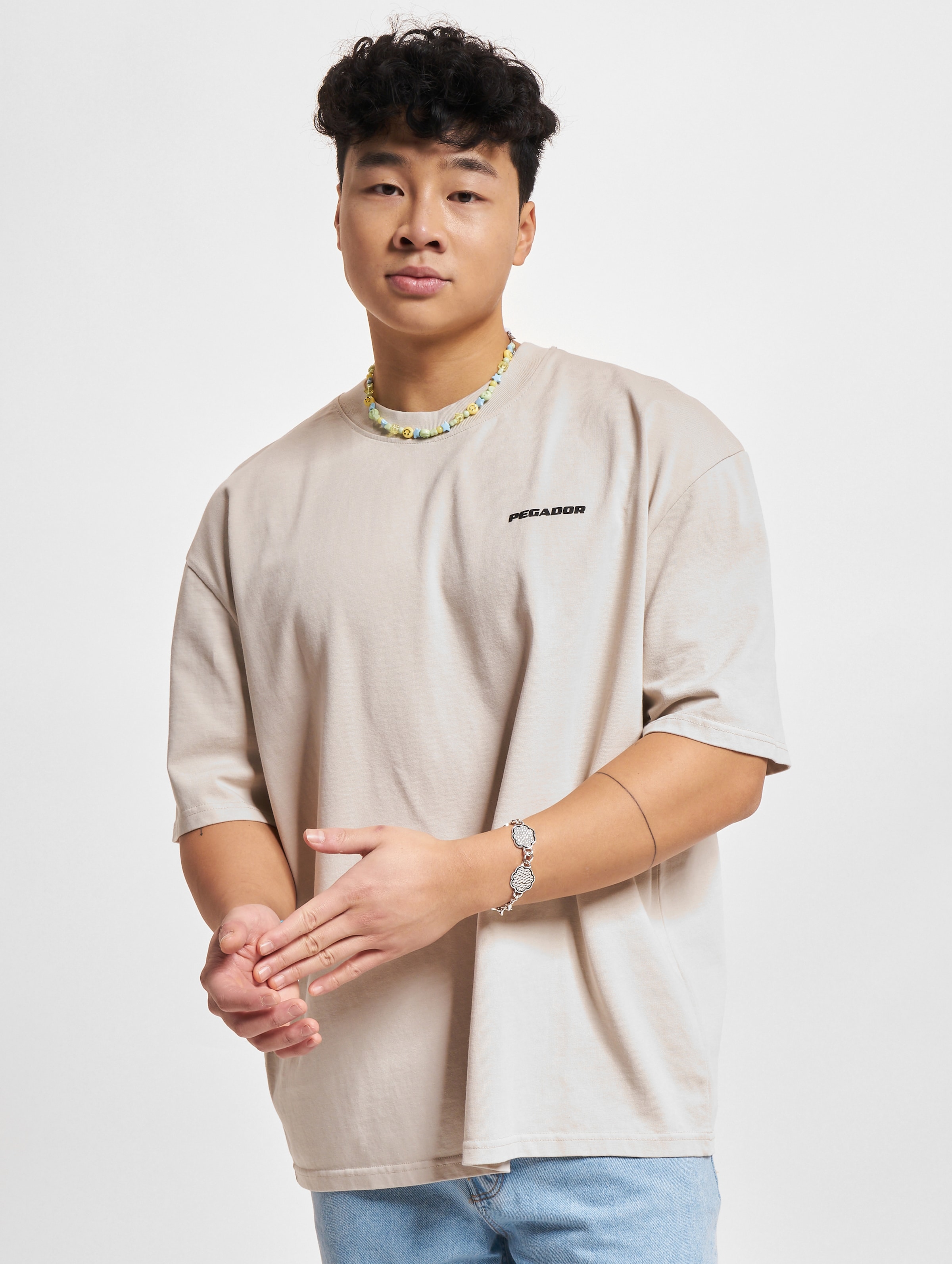 PEGADOR Logo Oversized T-Shirt gum Mannen op kleur beige, Maat M