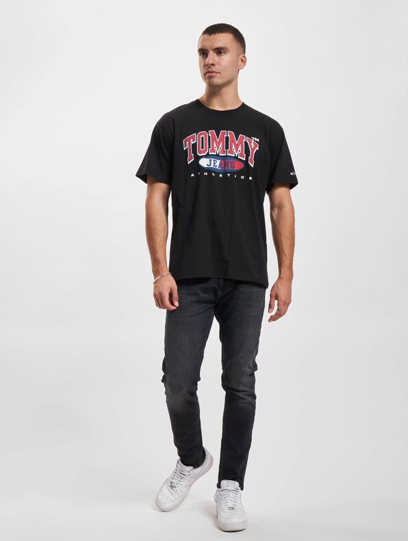 Tommy Jeans Rlx Essential Graphic T-Shirt-5