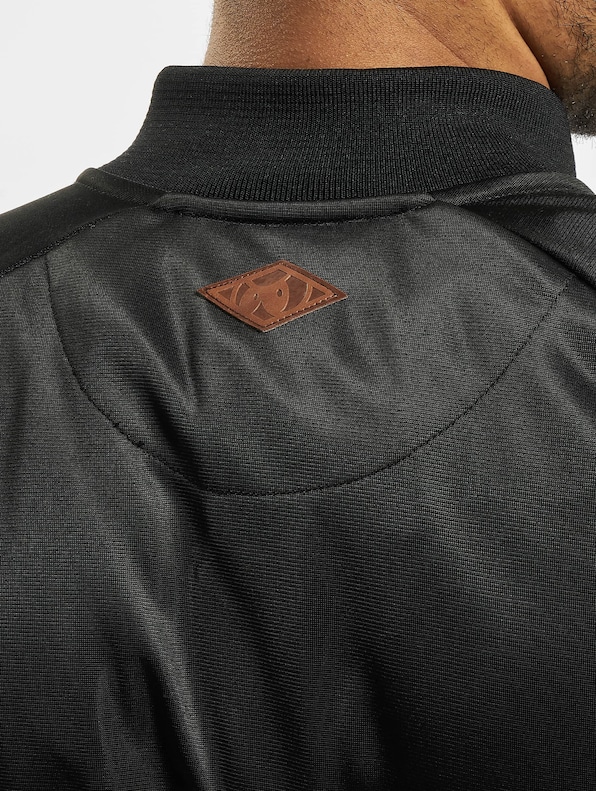 DMWU Tracktop-3
