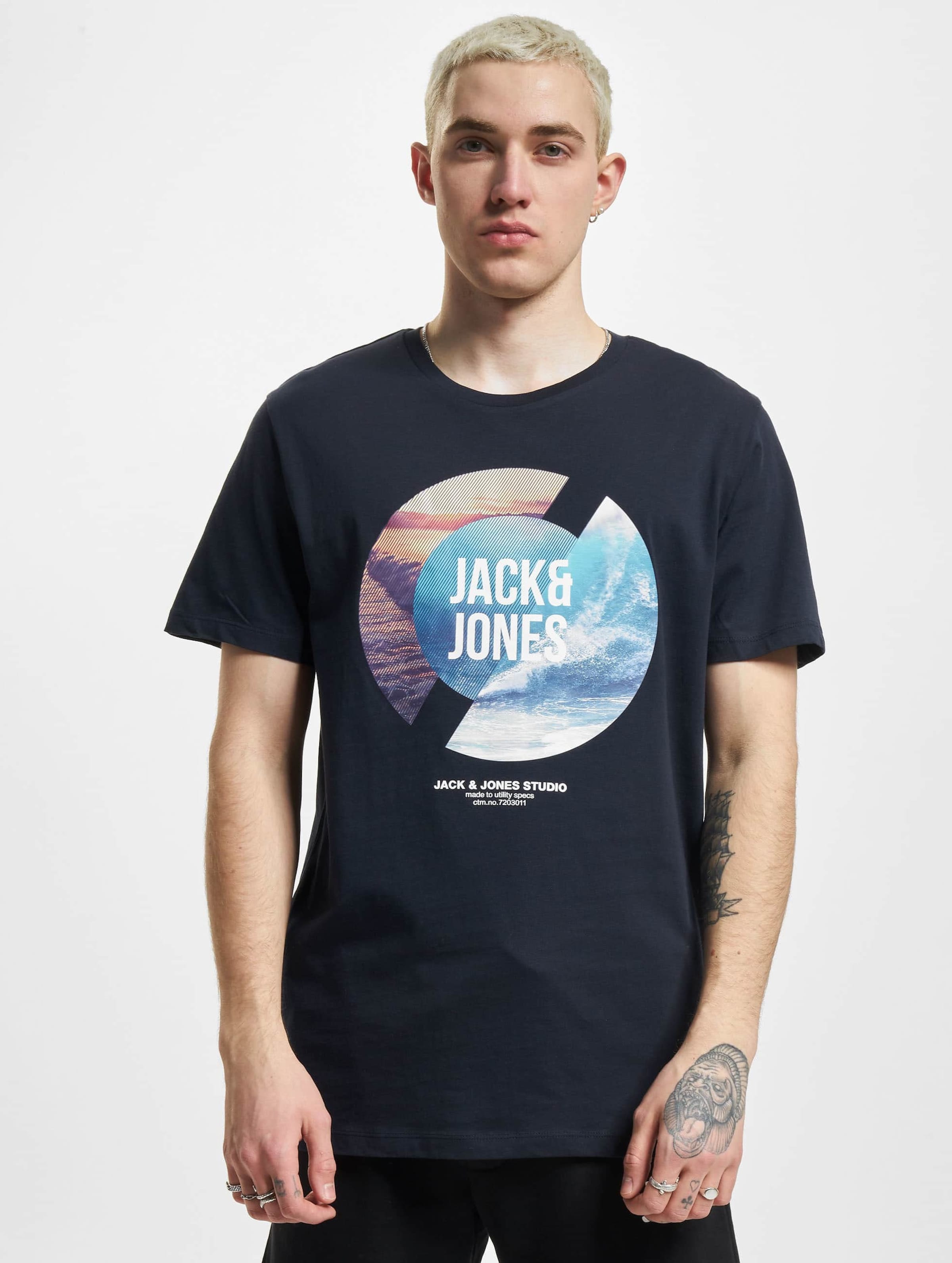 Jack e jones hot sale t shirt