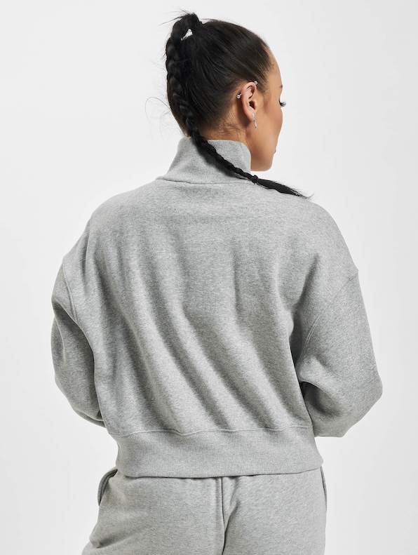 Nsw Phnx Flc Qz Crop-1