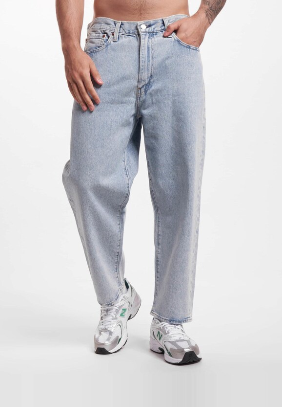 Levis Stay Loose Tapered Crop Jeans-2