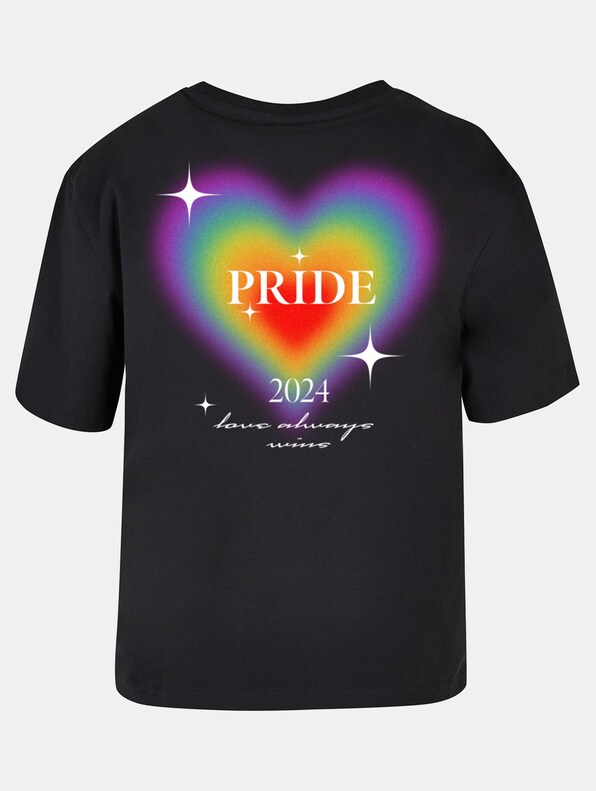  Gradient Heart Pride-3