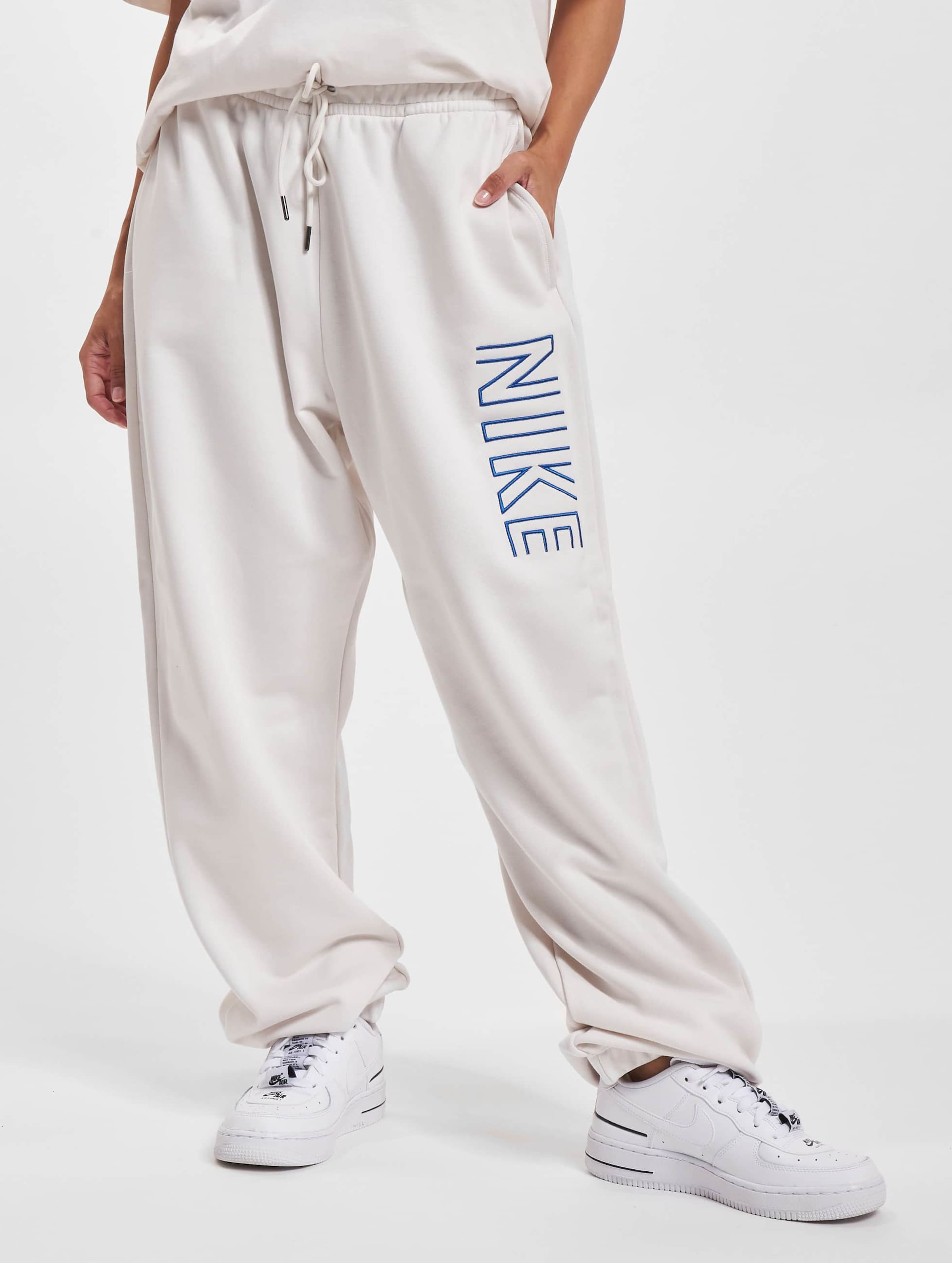 Order deals sweatpants online