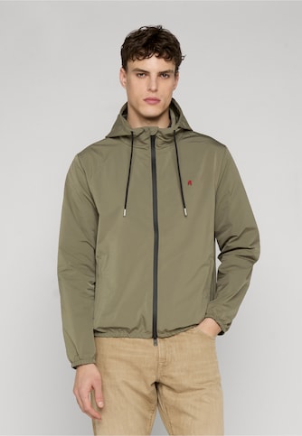 M8338A Jackets/Outerwear