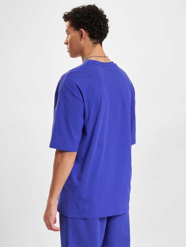 Oversized -1