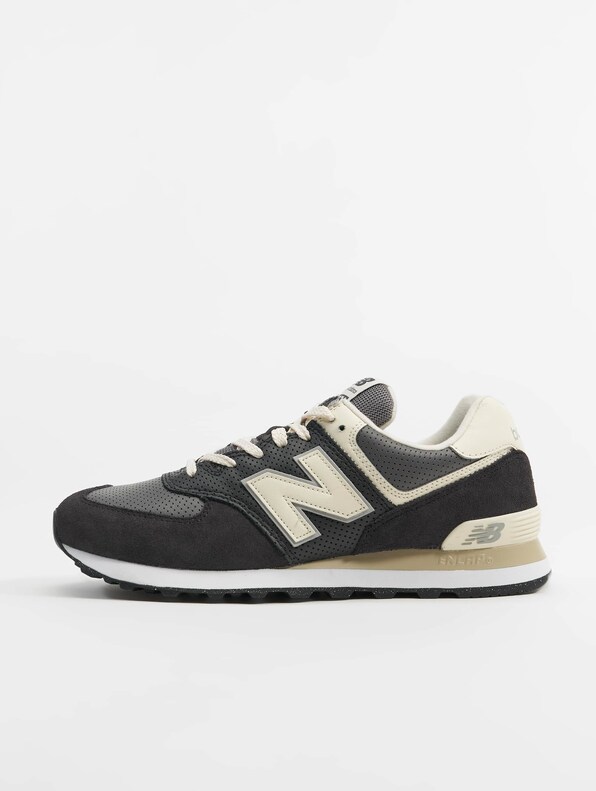 New Balance Scarpa Lifestyle Unisex Suede Perf.leather Sneakers-0