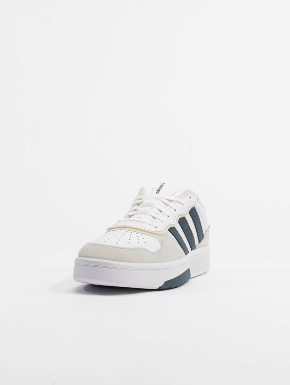 Adidas Originals Courtic Sneakers-2