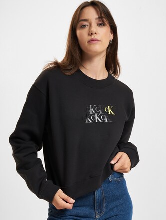  Monogram Cropped 