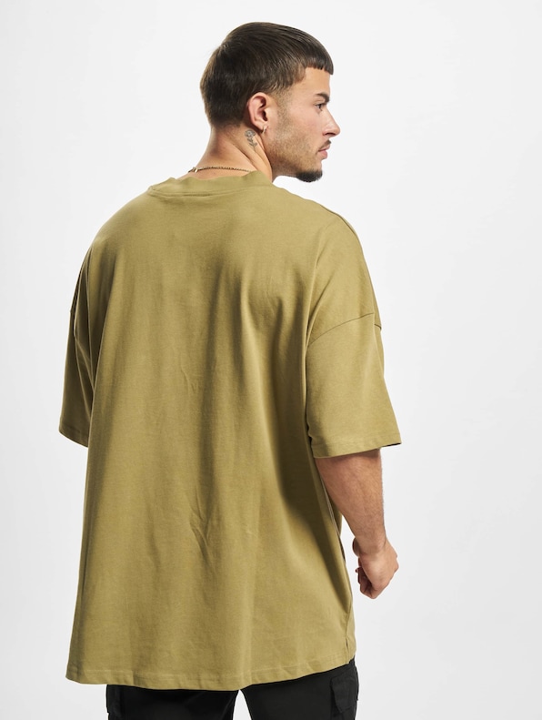 Oversized Mock Neck -1
