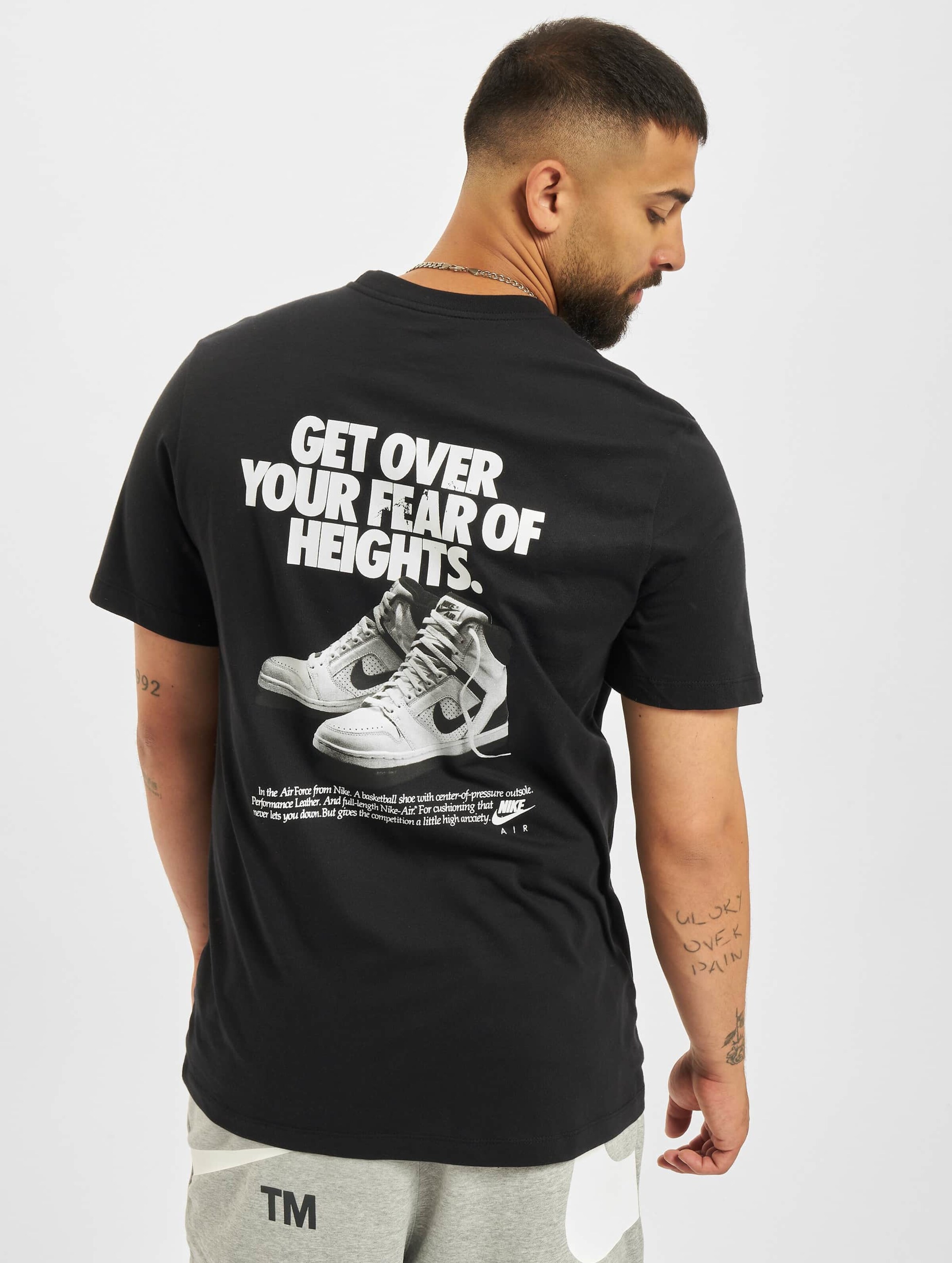 Nike Air T-Shirt Mannen op kleur zwart, Maat S