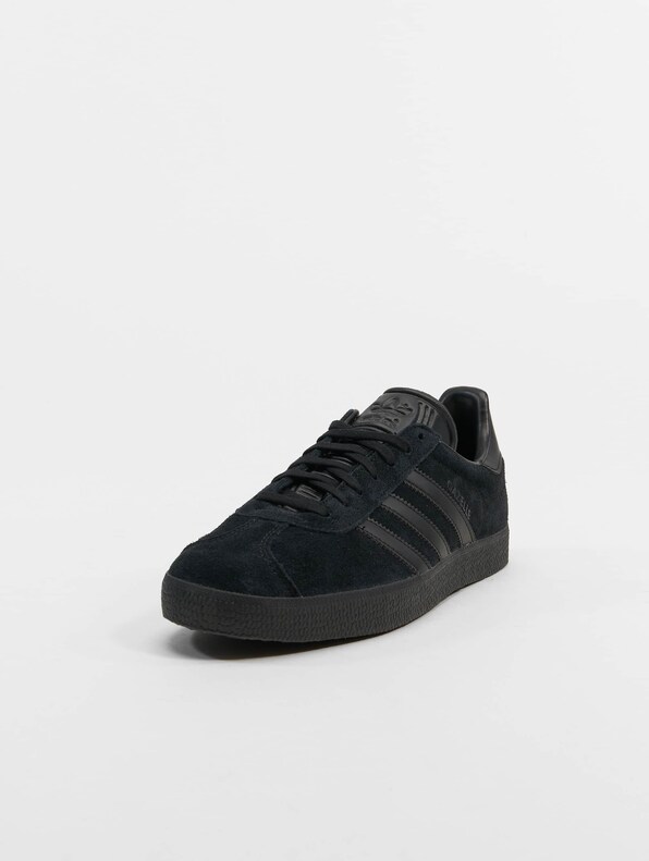 Gazelle-2