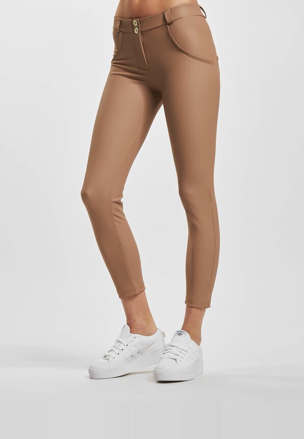 WRUP Vegan Leather Push Up 7/8 Regular Waist Super-2