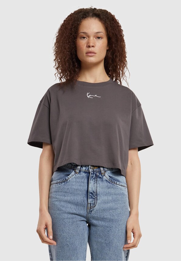 Small Signature Essential Crop-0