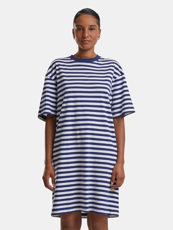 Oversized Striped-3