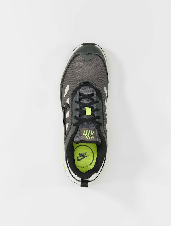 Nike Air Max AP Sneakers Grey/Black/Photon-4
