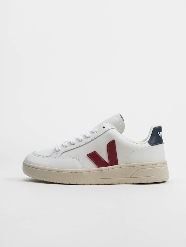V-12 Leather-1