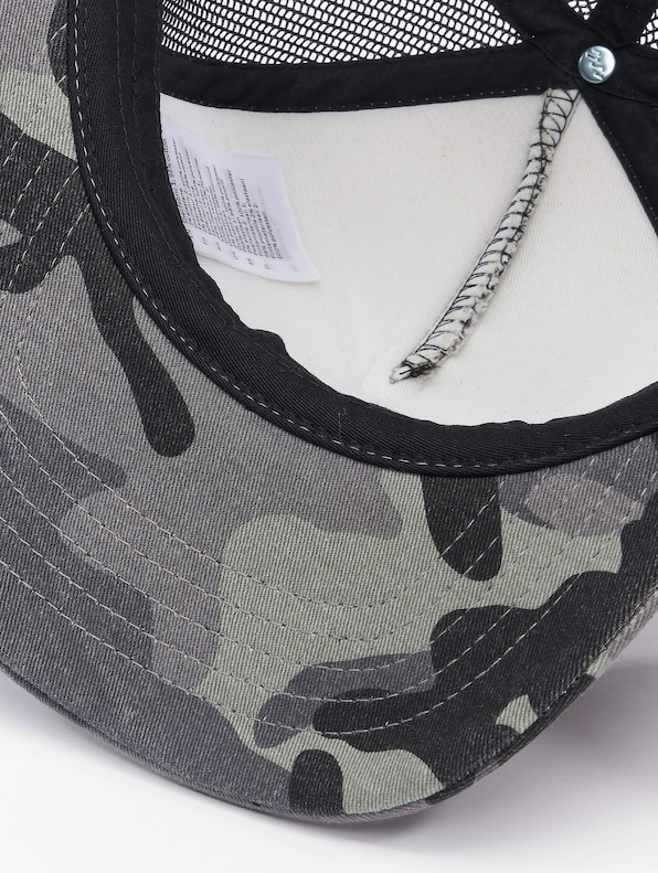 Camo Trucker-2