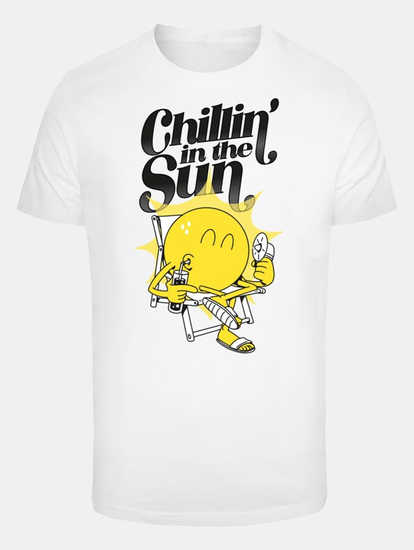 Chillin' The Sun-2