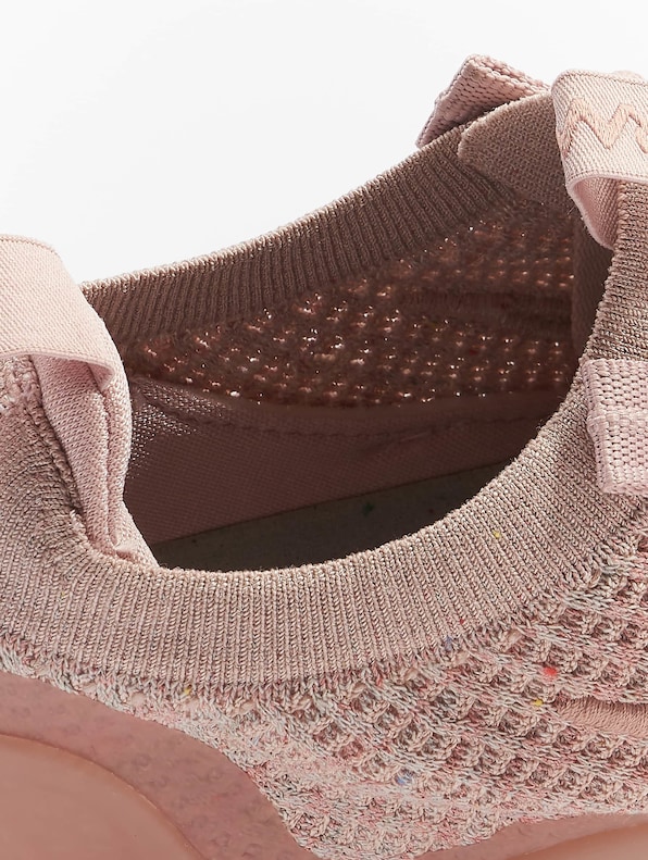 Nike Air Vapormax Next Nature Sneakers-10