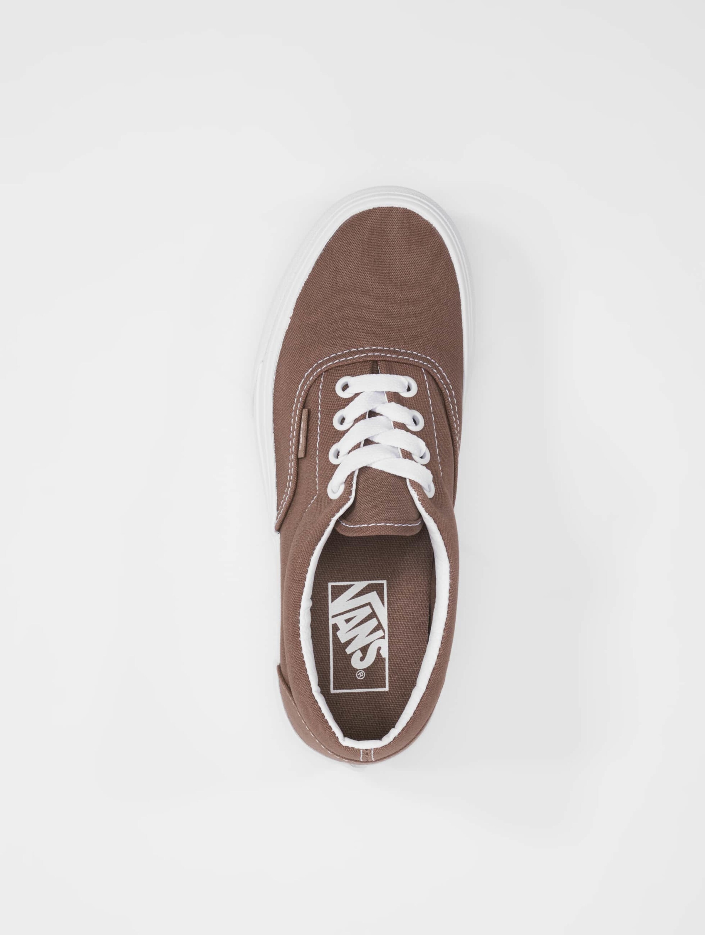 Falcon true white on sale vans