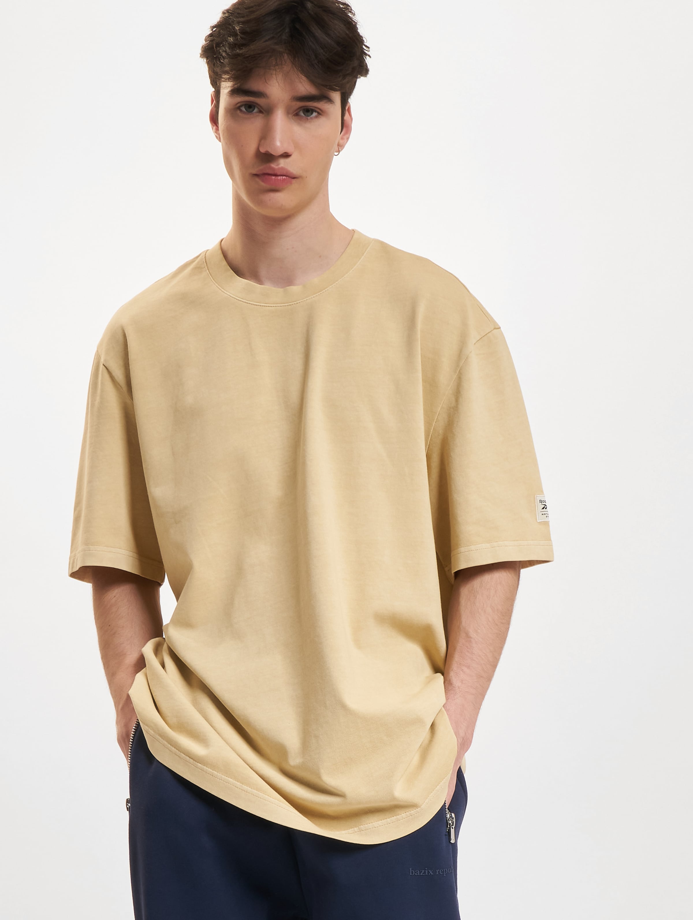 Reebok CL ND T-Shirt Mannen op kleur beige, Maat M