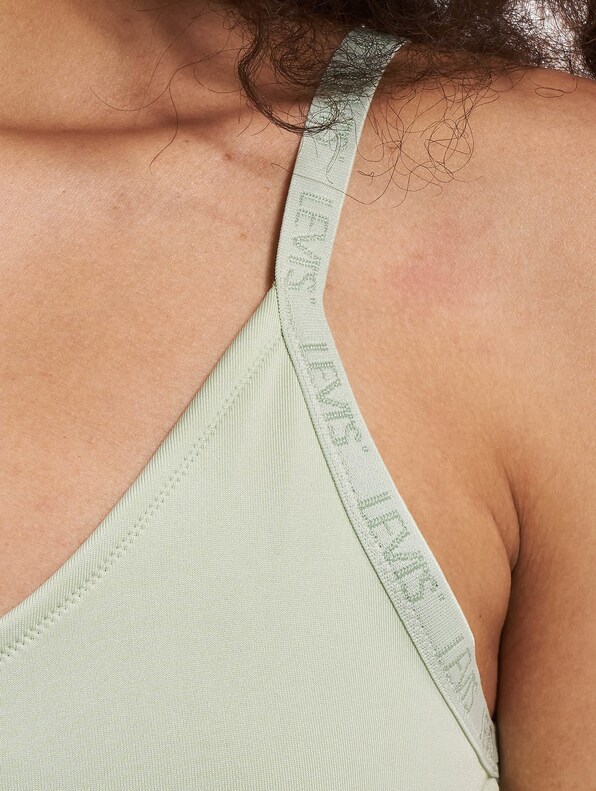Levis Jade Body-4