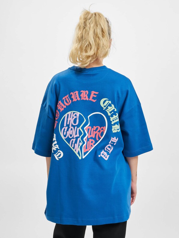 Club Heart Graphic Oversized -1