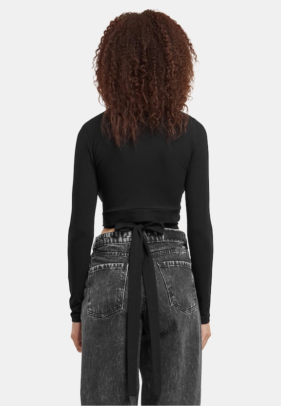 Chest Signature Essential Short Laced-1