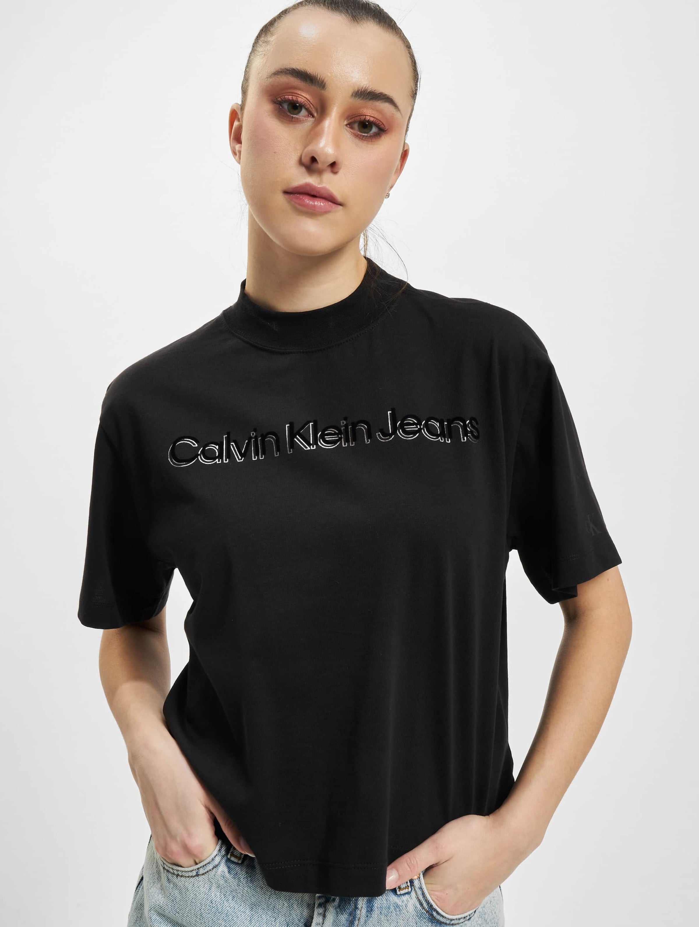 Calvin klein institutional 2024 logo t shirt