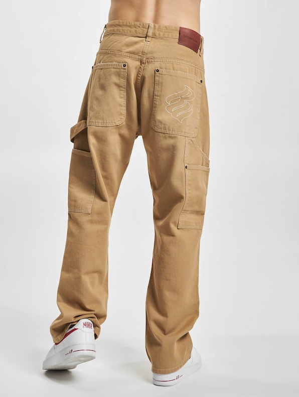 Connecticut Loosefit-1