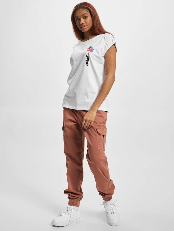 Ladies Girl Floating Away-4